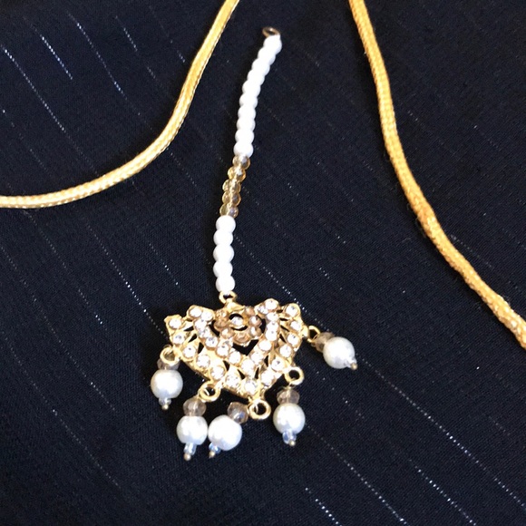 Pakistani/Indian Jewelry Set - Picture 4 of 6